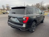 Used 2021 Ford Expedition Limited image 4