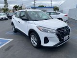 Used 2022 Nissan Kicks S image 2