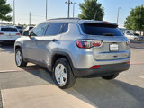 Used 2022 Jeep Compass Latitude image 2