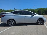 Used 2021 Nissan Versa SV image 4