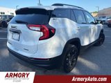 Used 2022 GMC Terrain SLT w/ Elevation Edition image 4