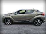 Used 2021 Toyota C-HR XLE image 4
