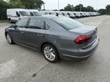 Used 2018 Volkswagen Passat 2.0T SE image 5