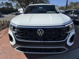 New 2025 Volkswagen Atlas Cross Sport SE image 2