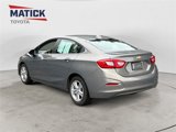 Used 2018 Chevrolet Cruze LT w/ Convenience Package image 5