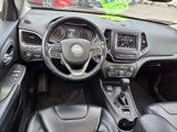Used 2019 Jeep Cherokee Latitude Plus w/ Comfort/Convenience Group image 6