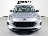 Certified 2022 Ford Escape SE image 2
