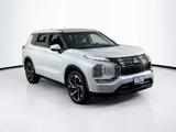 Used 2022 Mitsubishi Outlander ES image 3