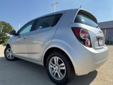 Used 2015 Chevrolet Sonic LT image 4