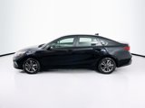 Used 2023 Kia Forte LXS image 4