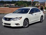 Used 2017 Nissan Altima 2.5 SV image 2