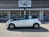 Used 2016 Toyota Yaris LE image 2