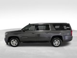 Used 2016 Chevrolet Suburban LT image 5