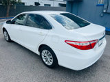 Used 2015 Toyota Camry LE image 4