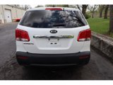 Used 2012 Kia Sorento LX image 6