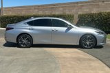 Certified 2022 Lexus ES 350 w/ Premium Package image 3