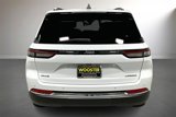 Used 2023 Jeep Grand Cherokee Laredo image 6