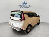 Used 2023 Kia Soul LX image 5