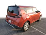 Used 2023 Kia Soul LX image 4