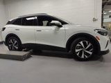Used 2023 Volkswagen ID.4 2WD image 3
