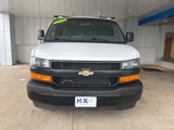 Used 2021 Chevrolet Express 2500 image 2