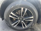 Used 2020 Volvo XC60 T5 Momentum image 5