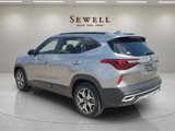 Used 2021 Kia Seltos EX image 3