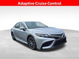 Used 2023 Toyota Camry SE image 3