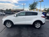 Used 2017 Kia Sportage LX image 4