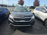 Used 2021 Kia Seltos EX image 2