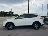 Used 2018 Toyota RAV4 LE image 4