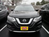 Used 2019 Nissan Rogue SV image 2