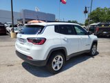 Used 2024 Jeep Compass Latitude image 4