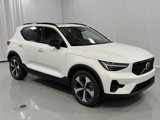 New 2025 Volvo XC40 B5 Plus w/ Protection Package Premier image 4