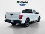 Used 2017 Nissan Titan S image 3