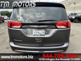 Used 2017 Chrysler Pacifica Touring-L image 5