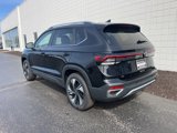 New 2025 Volkswagen Taos SE image 3