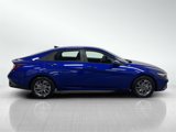Used 2024 Hyundai Elantra SEL image 4