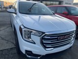 Used 2024 GMC Terrain SLT image 4