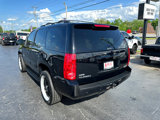 Used 2008 GMC Yukon SLT w/ SLT Preferred Equipment Group image 2