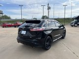 Used 2020 Ford Edge ST-Line w/ Cold Weather Package image 5