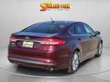 Used 2017 Ford Fusion SE w/ Fusion SE Technology Package image 4