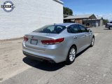 Used 2018 Kia Optima EX image 2