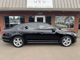 Used 2013 Volkswagen Passat TDI SEL Premium image 2