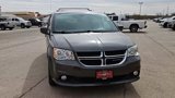 Used 2019 Dodge Grand Caravan SXT image 2