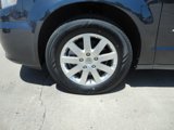 Used 2014 Chrysler Town & Country Touring image 2