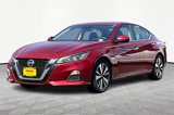 Used 2021 Nissan Altima 2.5 SV image 2