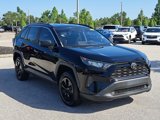 Used 2020 Toyota RAV4 LE image 2