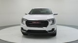 Used 2024 GMC Terrain SLE image 2
