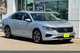 Certified 2021 Volkswagen Passat 2.0T SE image 2